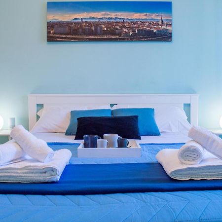 H7 Attico Blu Quadrilatero Romano Pochi Passi Dal Museo Egizio Apartamento Turim Exterior foto