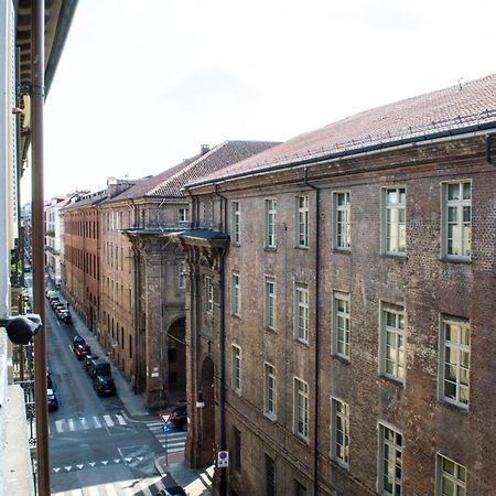 H7 Attico Blu Quadrilatero Romano Pochi Passi Dal Museo Egizio Apartamento Turim Exterior foto