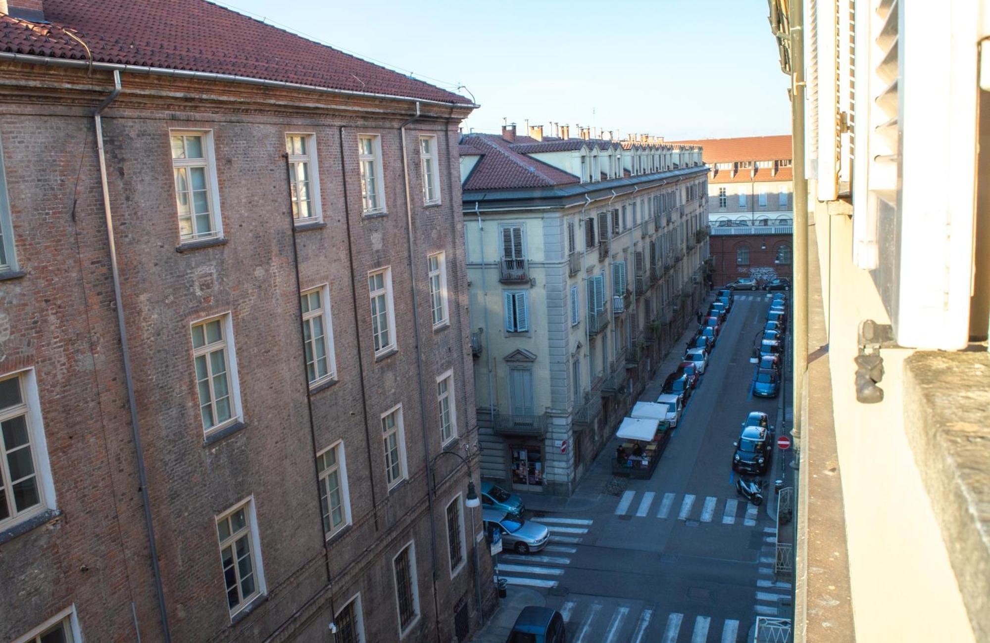 H7 Attico Blu Quadrilatero Romano Pochi Passi Dal Museo Egizio Apartamento Turim Exterior foto